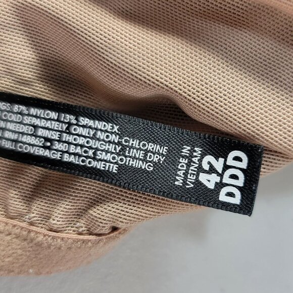 Torrid Full Coverage Bra Black 42DDD Underwire Lightly Lined Exploded Floral - Picture 11 of 11